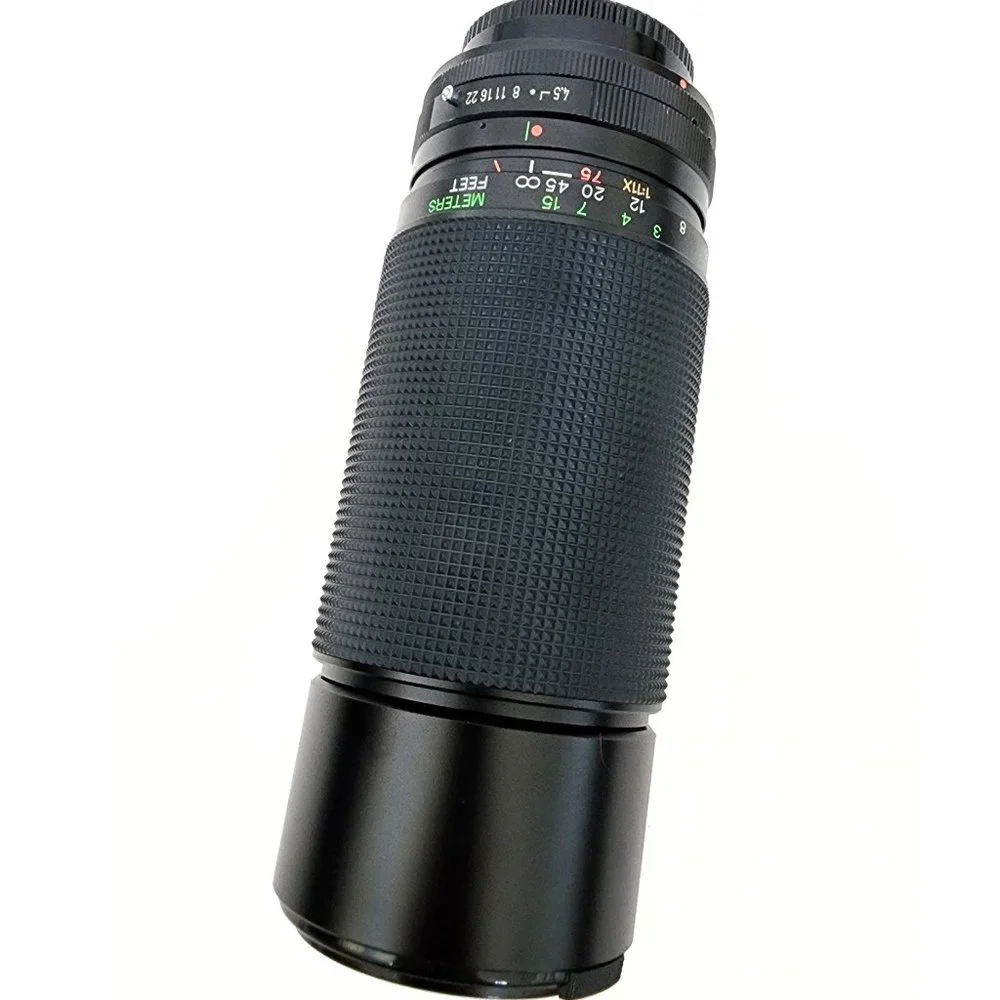 Vivitar 75-300mm f/1:45-5.6 Macro Focusing Zoom Lens No. 77400044